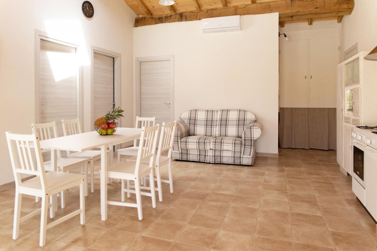 Casa Brigante Luxury With Pool Apartment Capannori Exterior photo